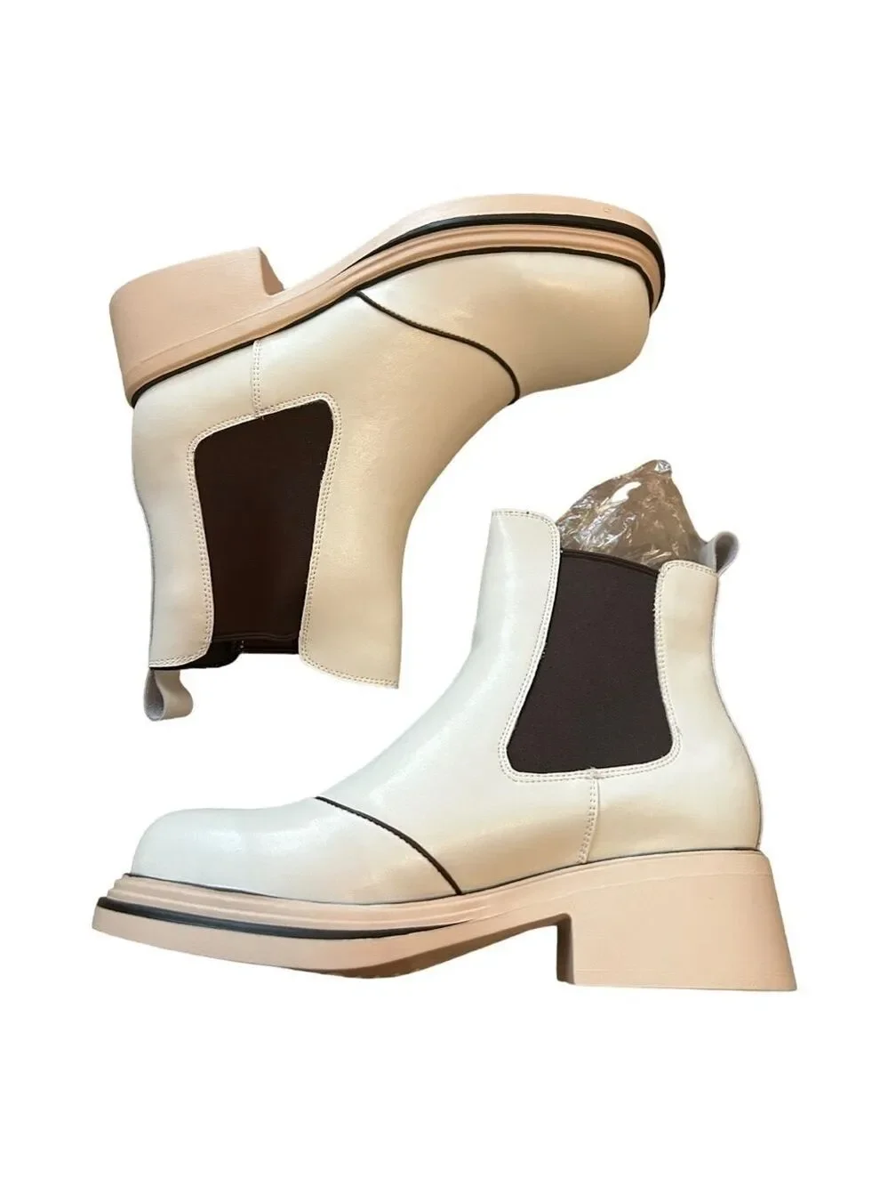YOUTHJUNE Rice White Contrast Leather Bootie - Women